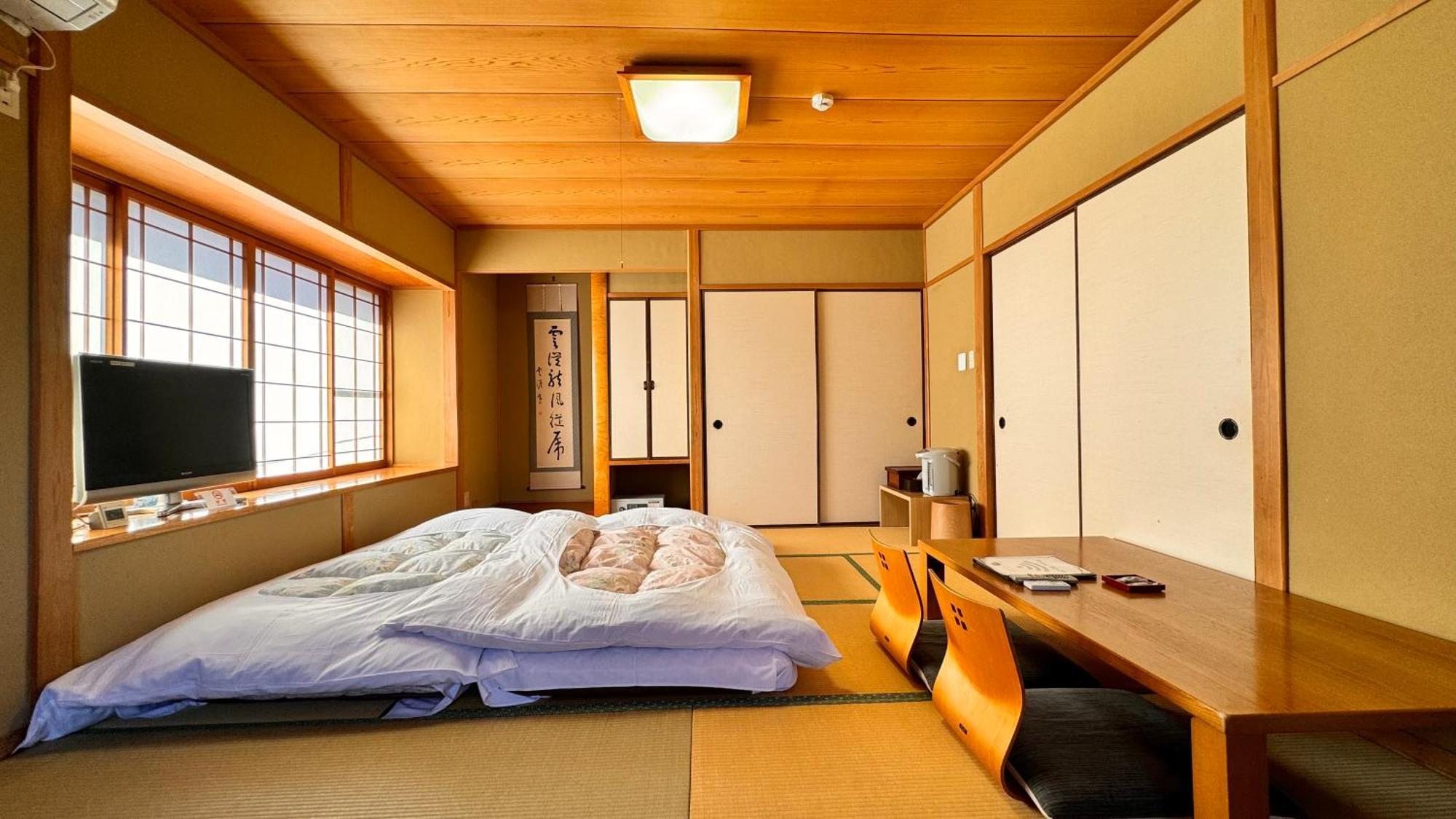 Ryokan Yamanami Yufu Eksteriør bilde